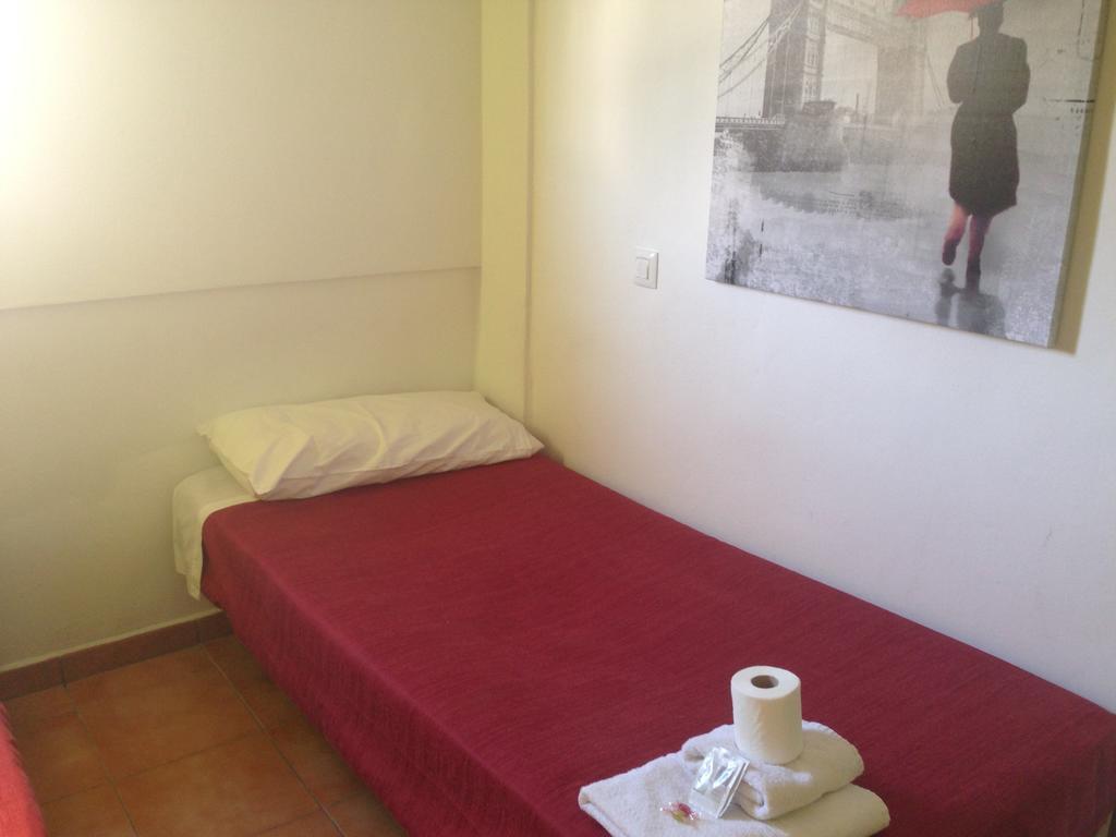 Albergue Juvenil New Age Hostel Palma Szoba fotó